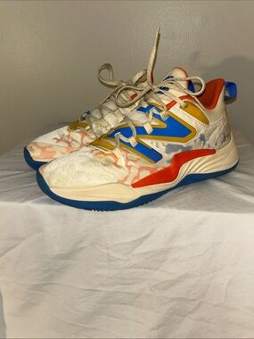 New Balance Two WXY V3 'Abstract' Basketball Shoe